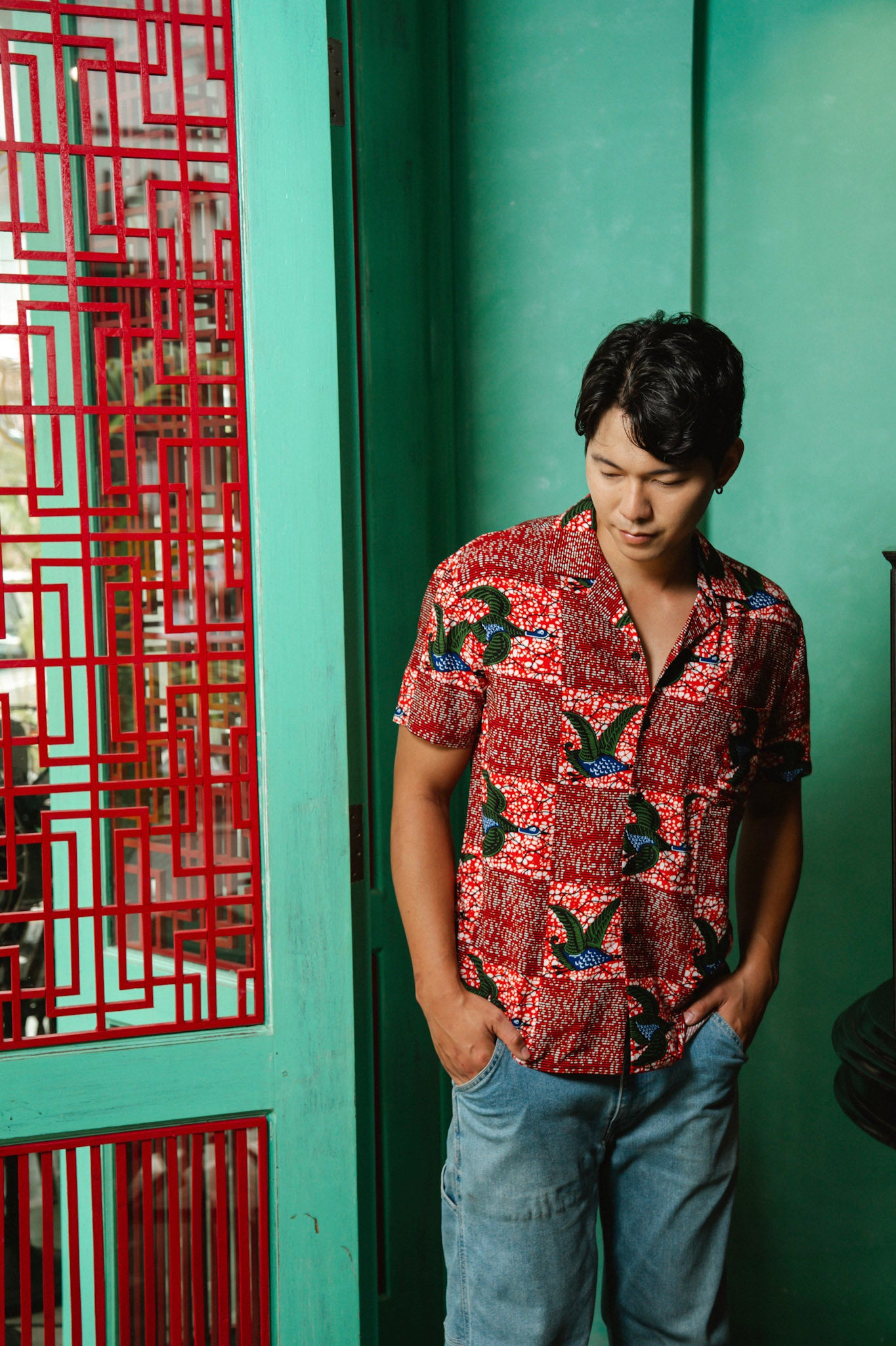 Ashanti Unisex Shirt  - Red White & Green Onyame Sɛn Print