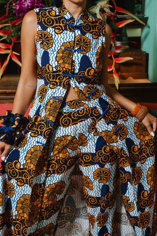 Surya Cheongsam Top - White and Blue House of Snails Print