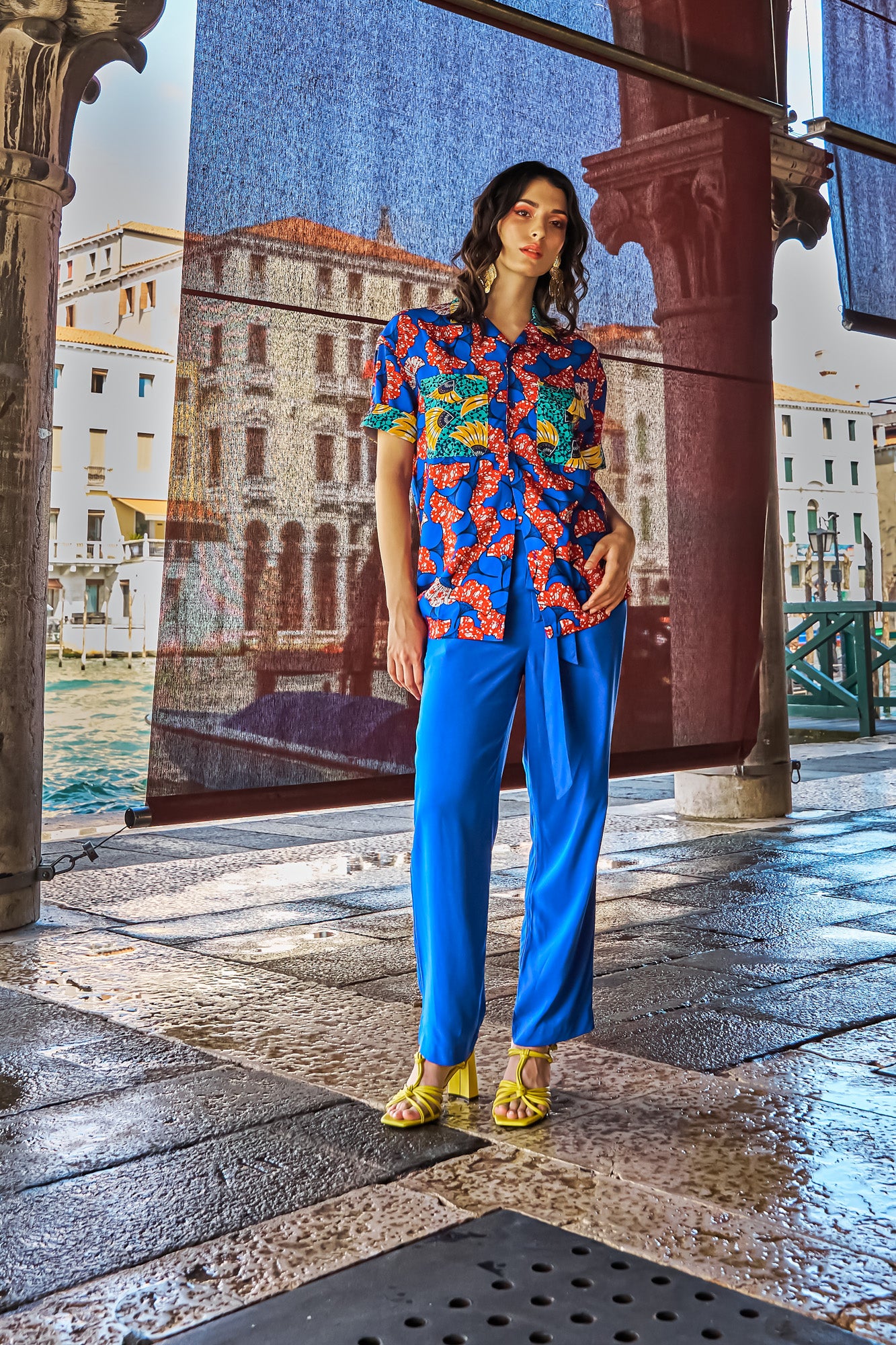 Yinka Shirt with Contrasting Collar and Pockets - Mix Match Blue Red Yellow and Cyan Print | ILC OA OG
